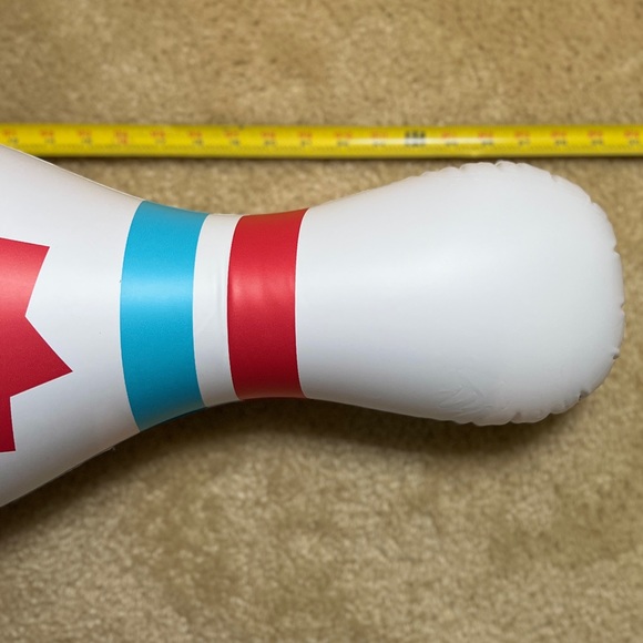 Giant Inflatable Bowling Pins and Ball set - Picture 3 of 4